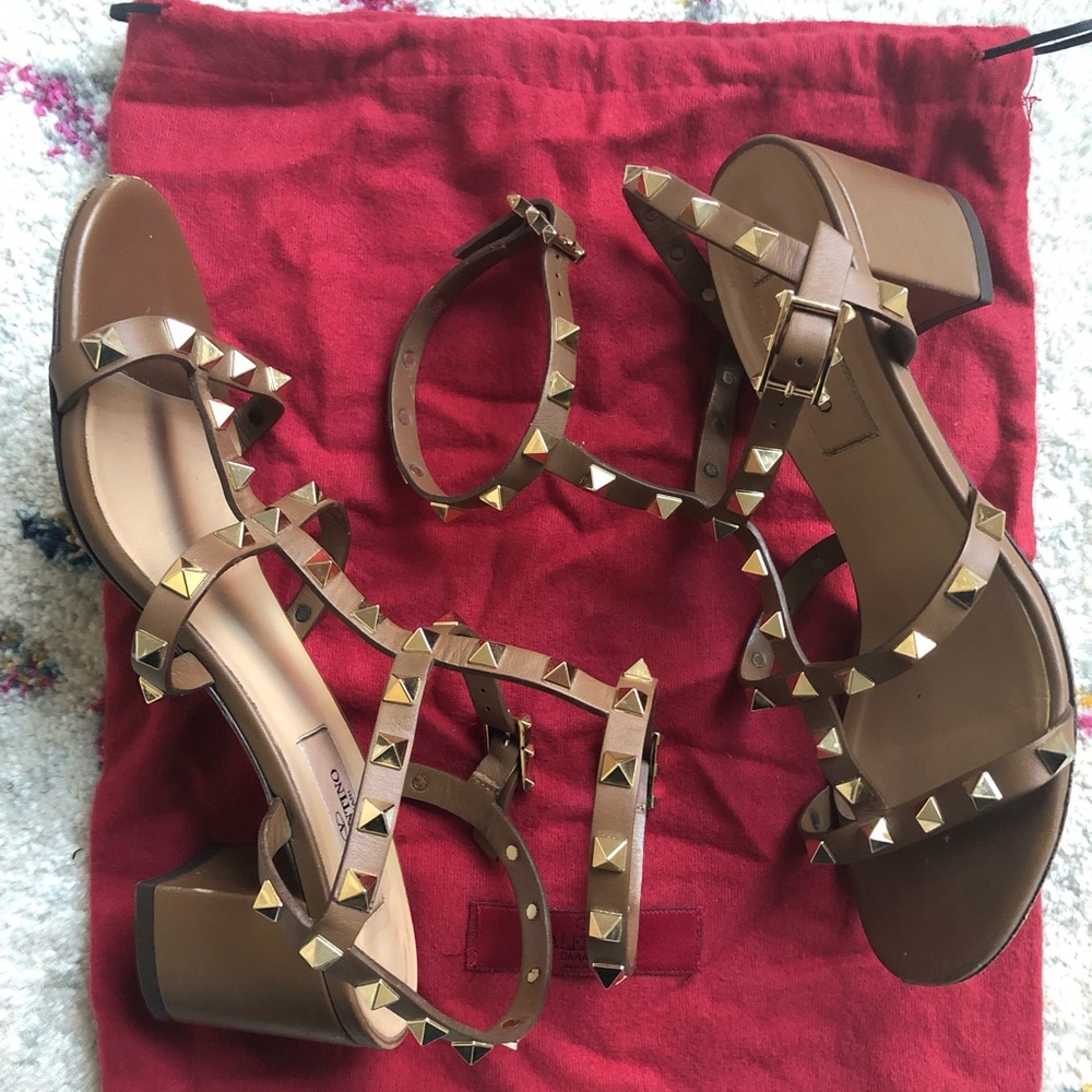 Valentino Garavani Rockstar Sandals Size 37